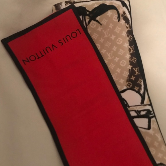 Louis Vuitton Neck Tie - Picture 3 of 7